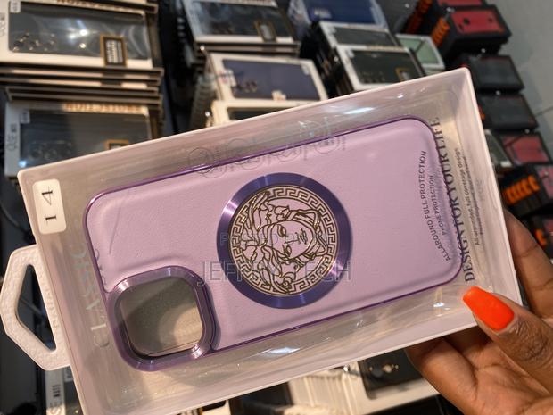 Venextyu Custom Cover Versace Logo for iPhone 14 - thumbnail 3