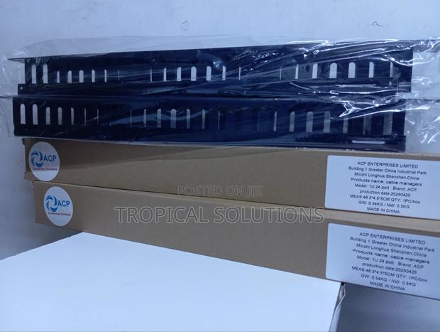 Cable Manager 1u - main view