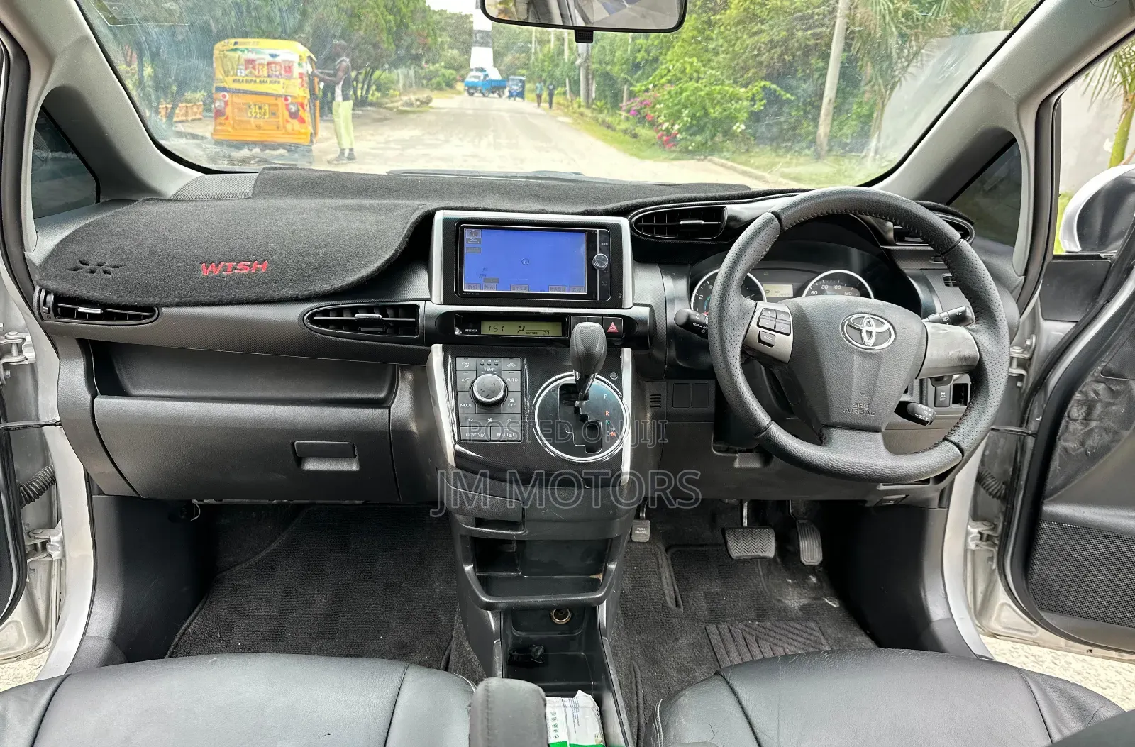 Toyota Wish 2017 Silver