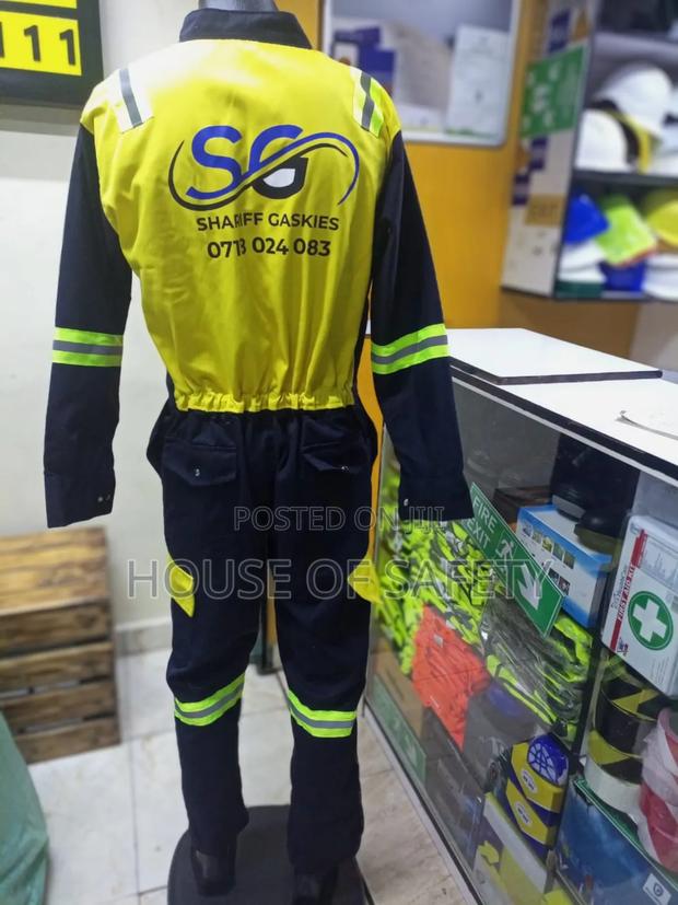 Unique Design Yellow Mixed With Navy Blue