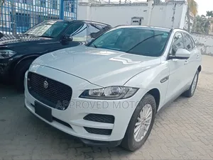 Jaguar F-Pace 2018 White