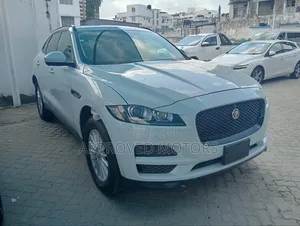 Jaguar F-Pace 2018 White