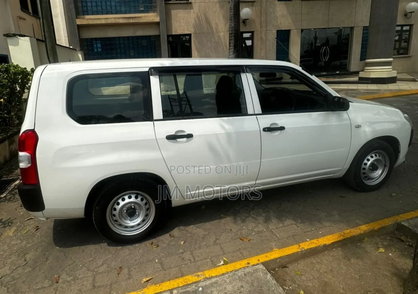 Toyota Probox 2018 Silver