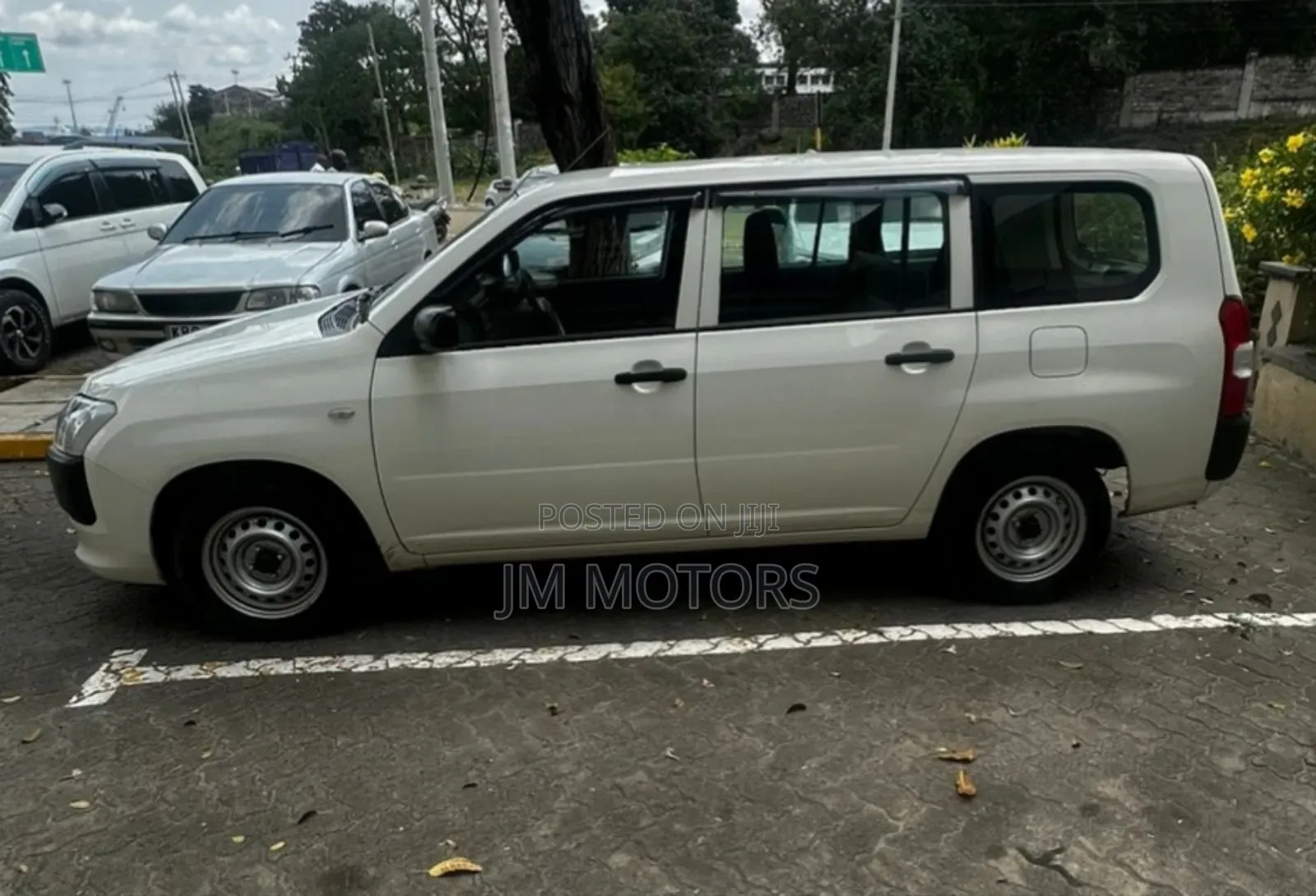 Toyota Probox 2018 Silver