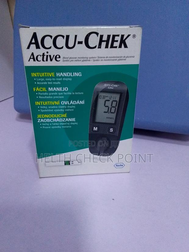 Glucometer Machine Accu- Check Active - main view