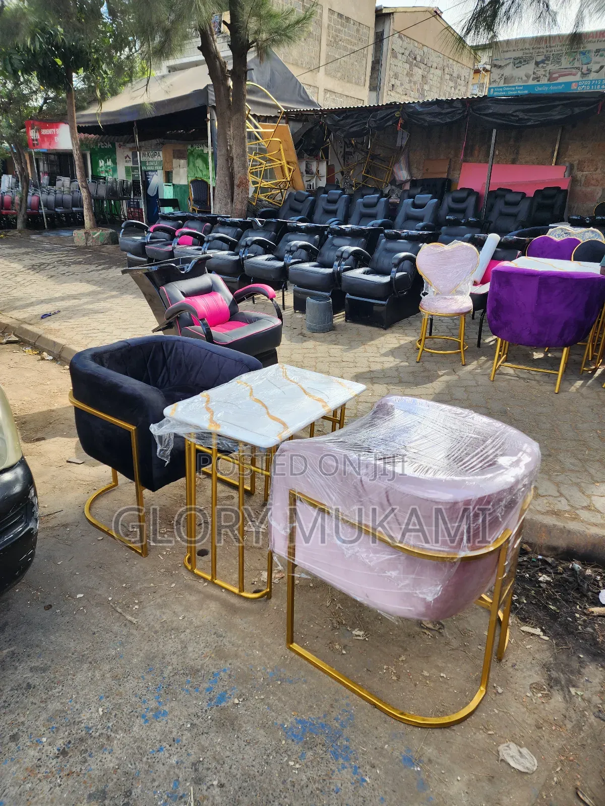 Manicure Chairs And Table Set