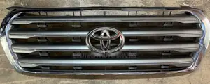 Toyota Landcruiser V8 200 Series Grill