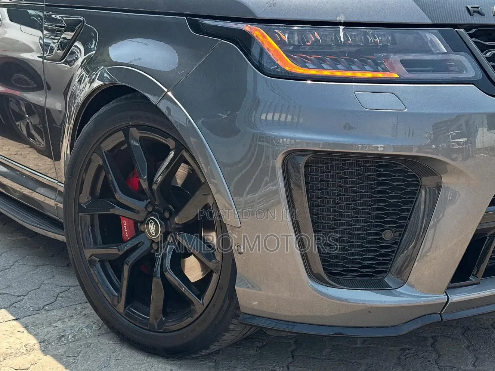 Land Rover Range Rover Sport SVR 2019 Gray