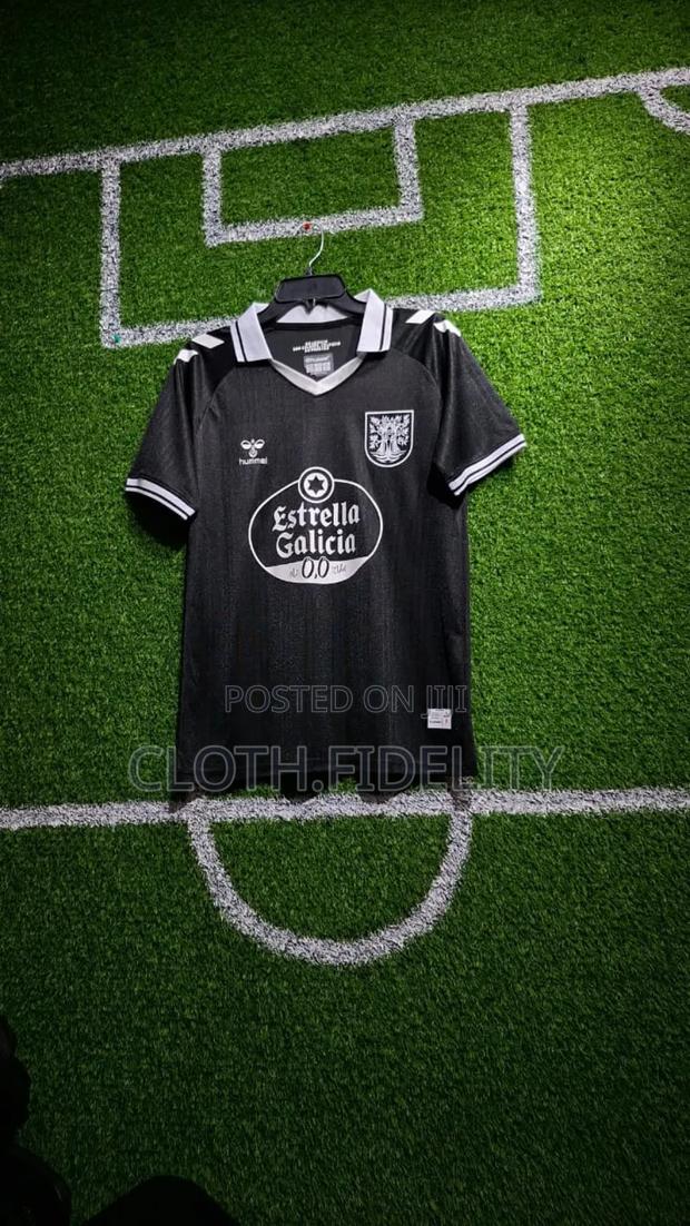 Celta Vigo 100th Anniversary Kit - thumbnail 2