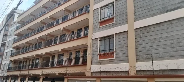 2bdrm Block of Flats in Ruaka for sale