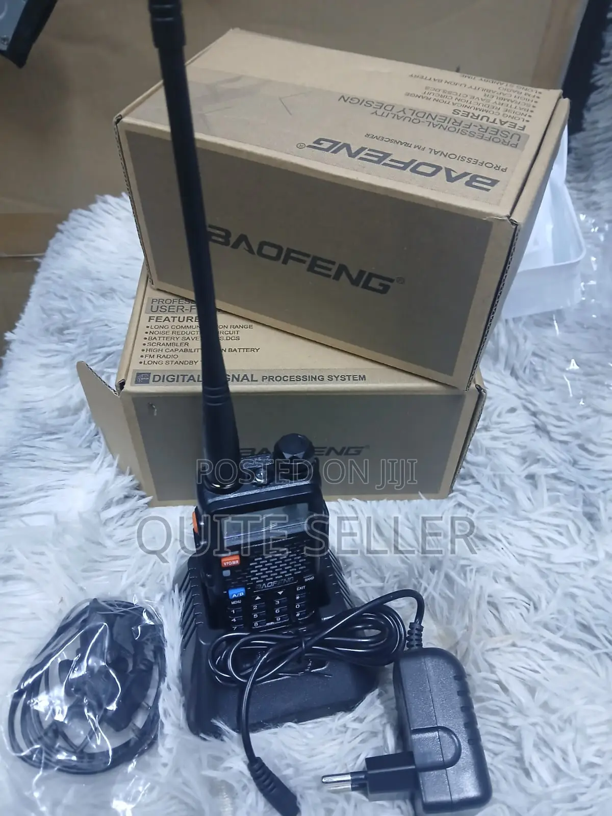 Uv-5r Mini Walkie-Talkie With 5km Range Wireless Earphones