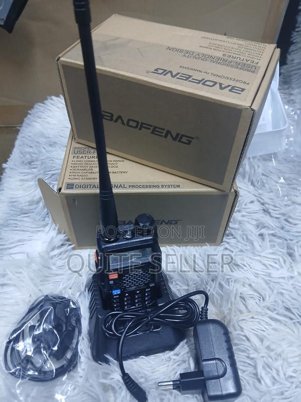 Uv-5r Mini Walkie-Talkie With 5km Range Wireless Earphones - main view
