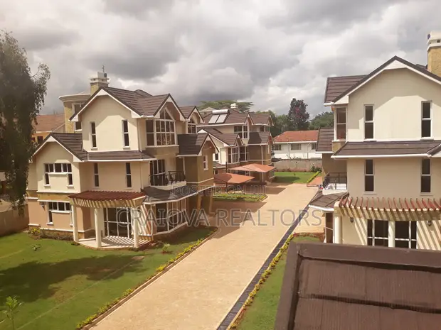 5bdrm Townhouse/Terrace in Lavington for sale