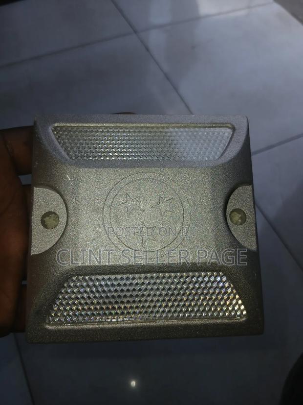 Reflective Road Studs - thumbnail 3