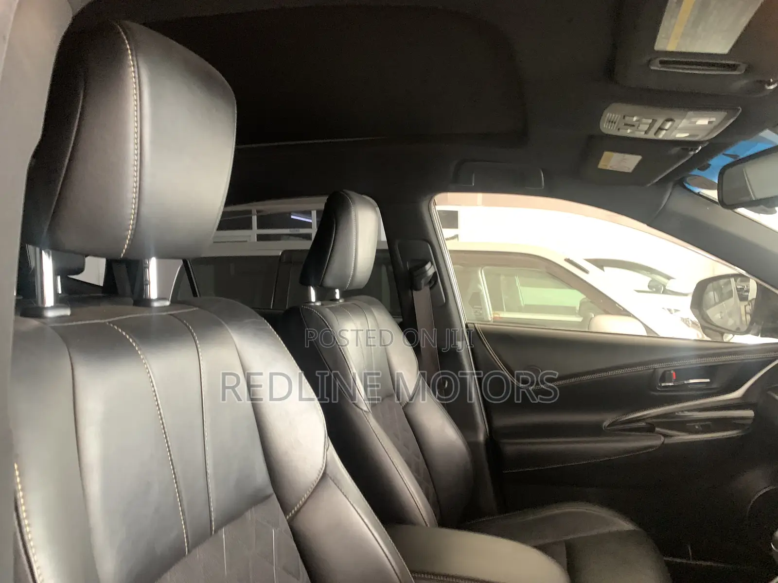 Toyota Harrier 2.0 2018 Black