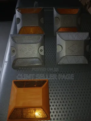 Raised Pavement Markers (Rpm) Road Studs