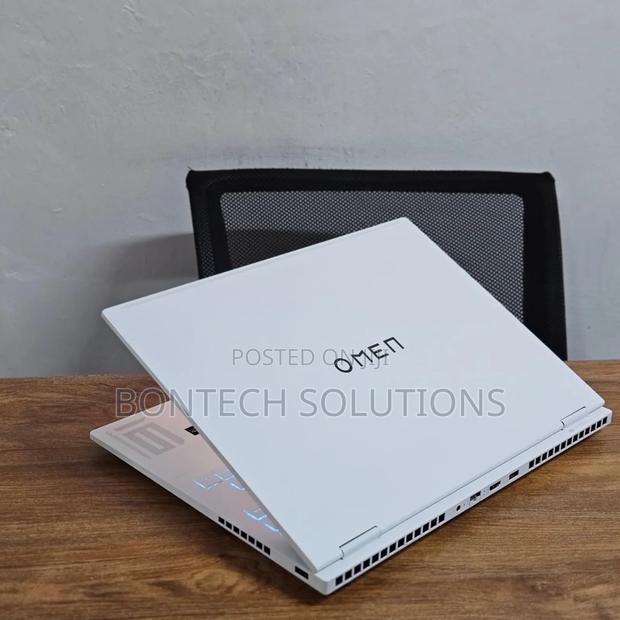 Laptop HP Omen 16 32GB Intel Core I9 SSD 1T - thumbnail 4