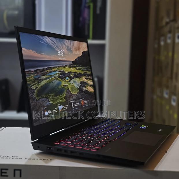 Laptop HP Omen 17 16GB Intel Core I7 SSD 1T - thumbnail 2