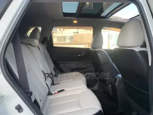 Nissan X-Trail 2.0 Petrol AWD 2018 Pearl