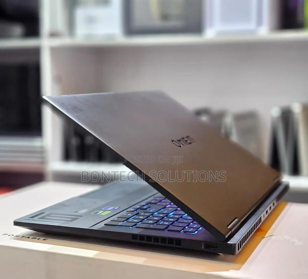 Laptop HP Omen 16 16GB Intel Core I9 SSD 1T - thumbnail 3