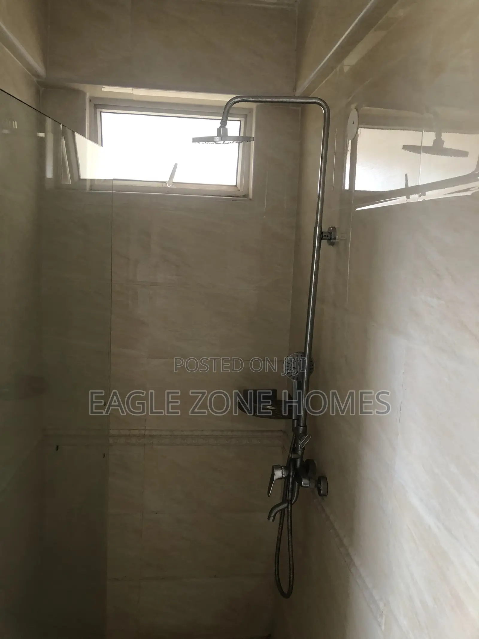 3bdrm Apartment in Rhapta Road for rent