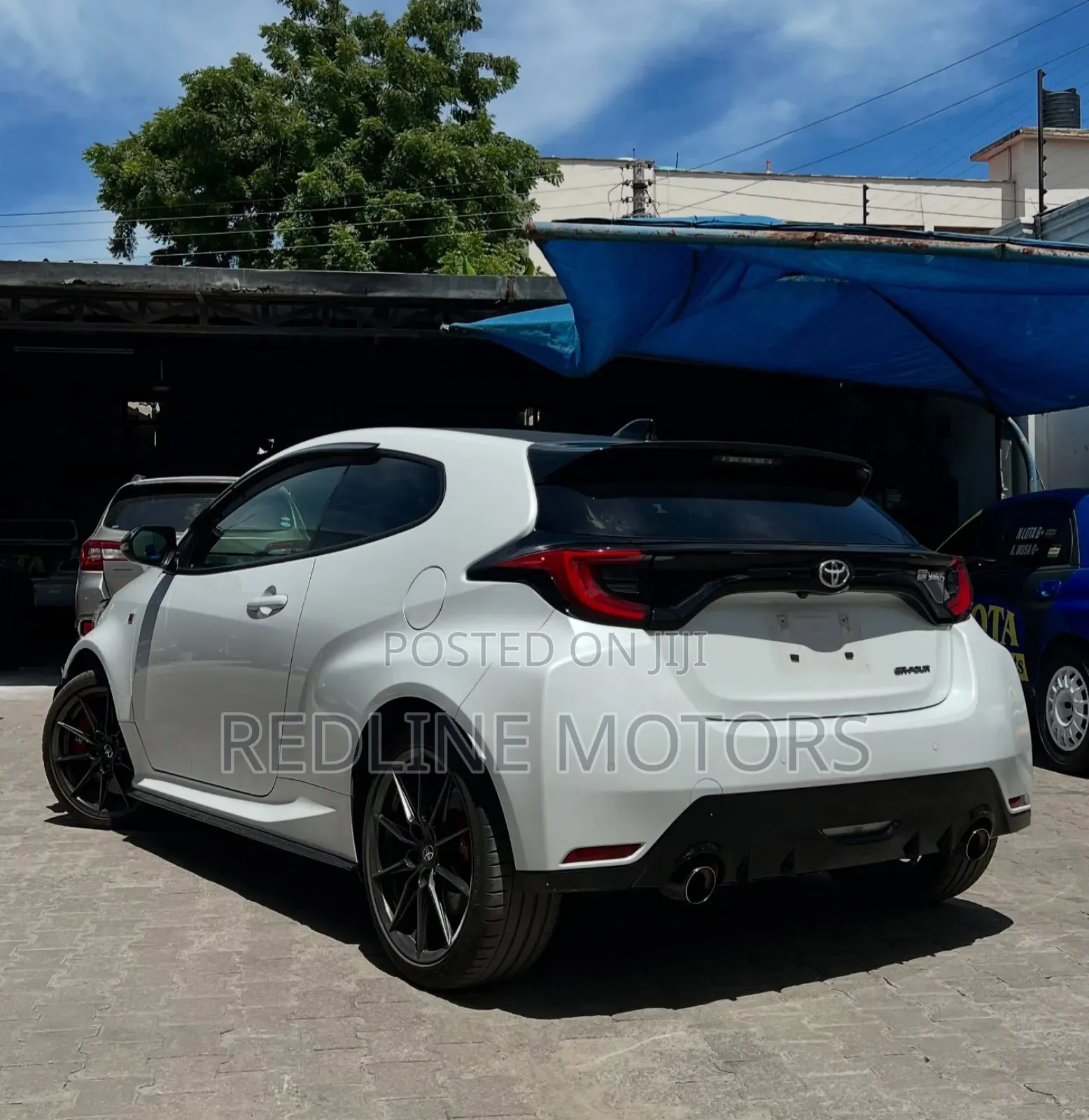 Toyota Yaris L Hatchback 5dr 2018 White