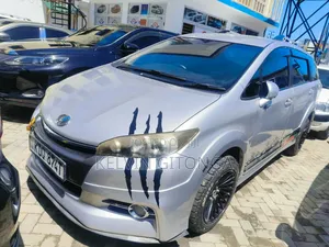 Toyota Wish 2017 Silver