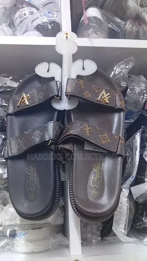 Lv Sandals