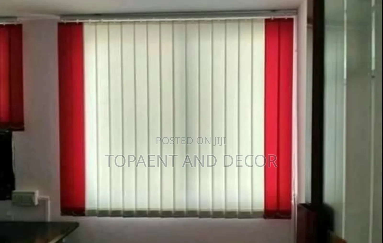 Elegant Panels Vertical Office Window Blinds for Office Decor