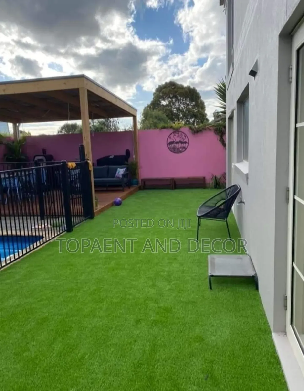 Artificial Lawn Carpet With No Maintenance Required
