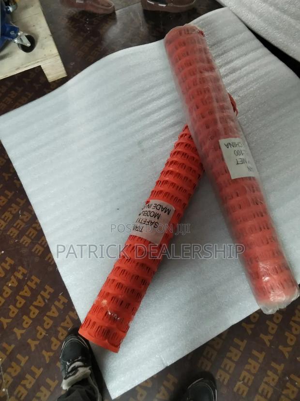 Barrier Fence - thumbnail 2