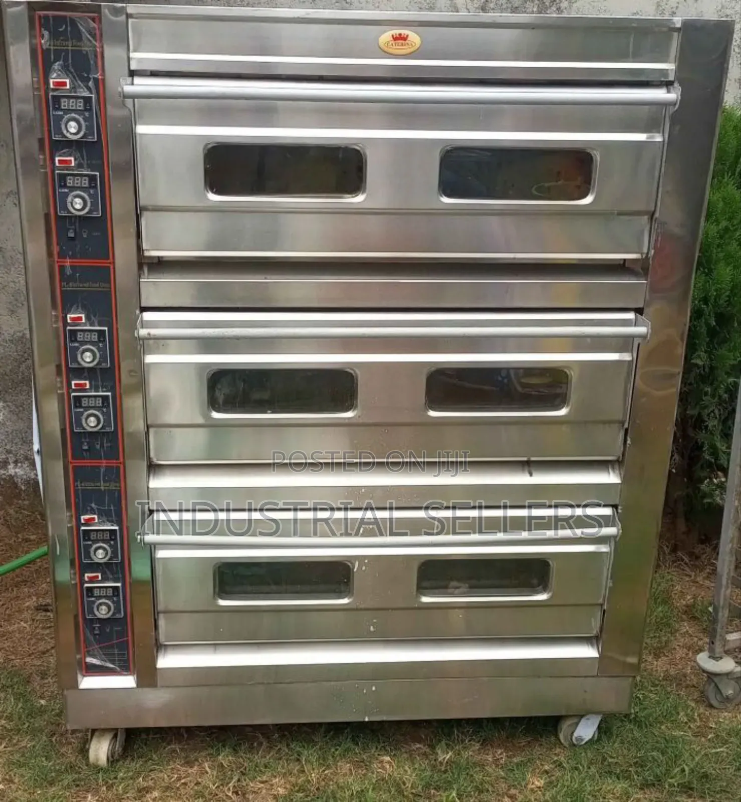 Quality Assured Commercial Electric Oven 3 Deck 6 Trays