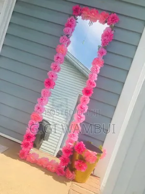 Selling Flower Mirror at 4500