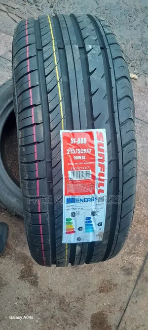 215/55r17 Sunfull
