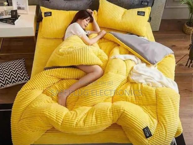 Warm Velvet Duvet 6*7 With Bedsheet and Pillowcases - main view