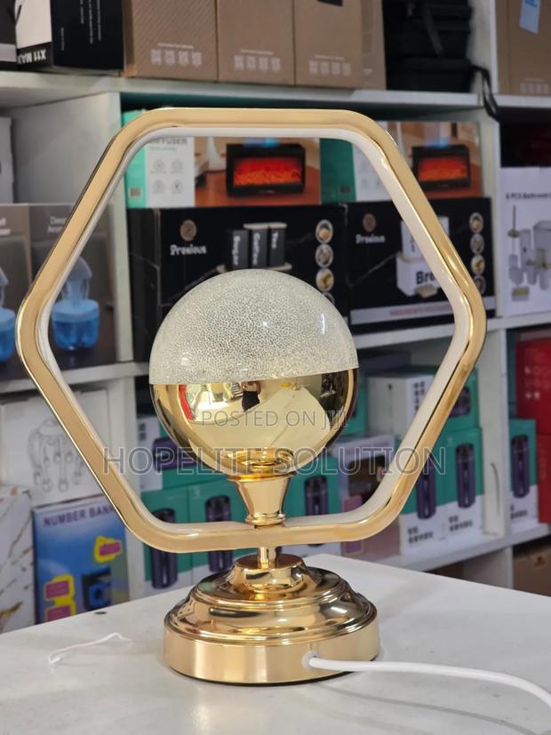 Hexagonal Creative Table Lamp - main view