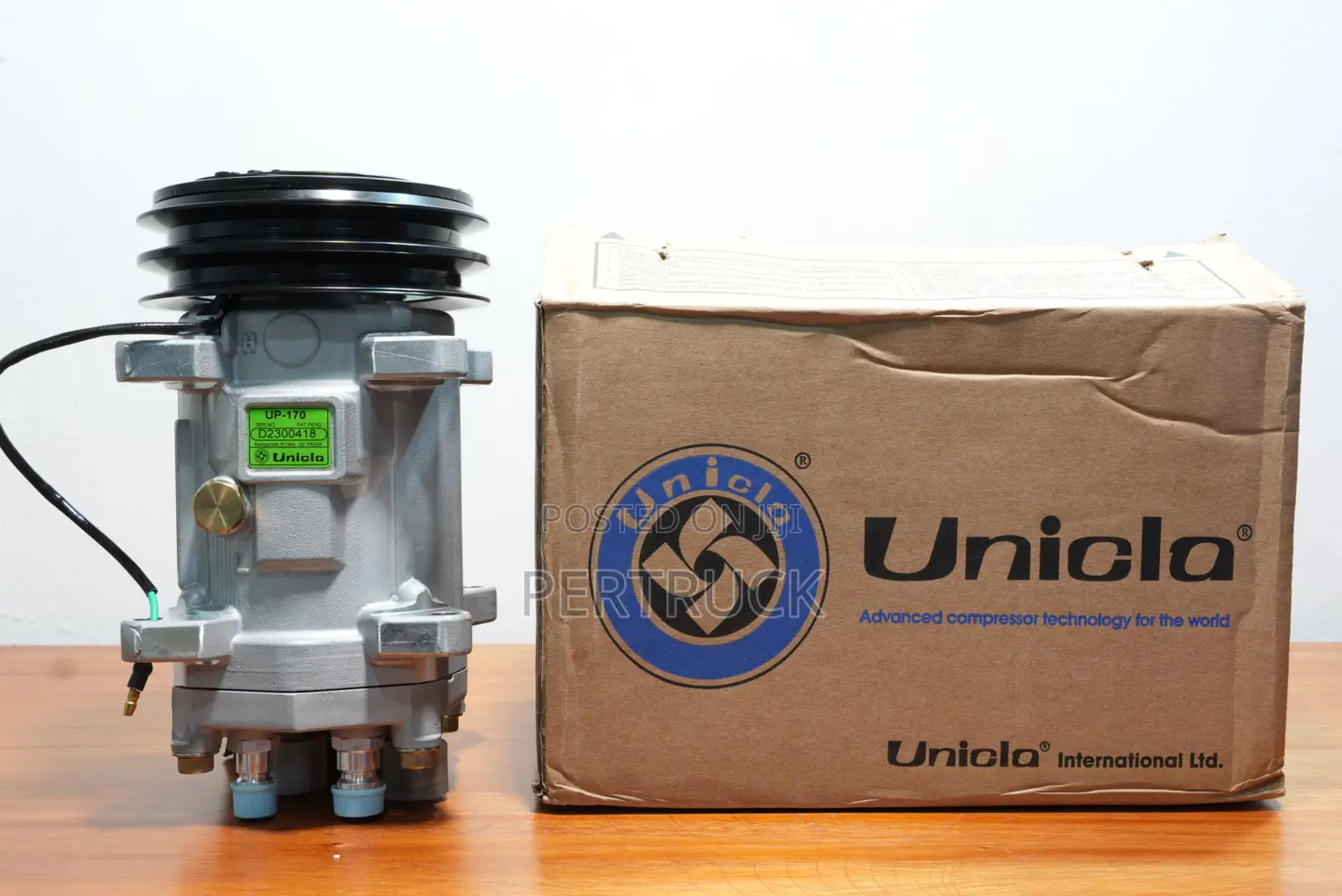 Unicla Up170(21002-10415) 107899 Ac Compressor for Truck Tractor(R134a