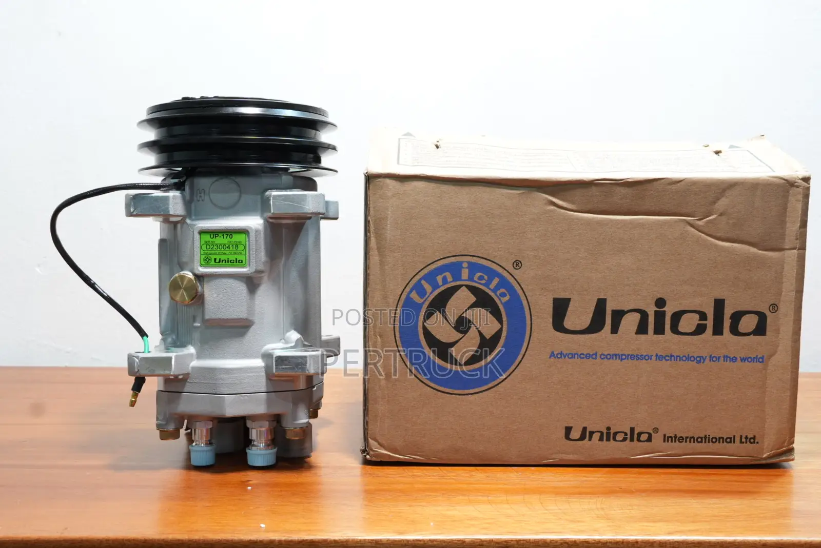 Unicla Up170(21002-10415) 107899 Ac Compressor for Truck Tractor(R134a