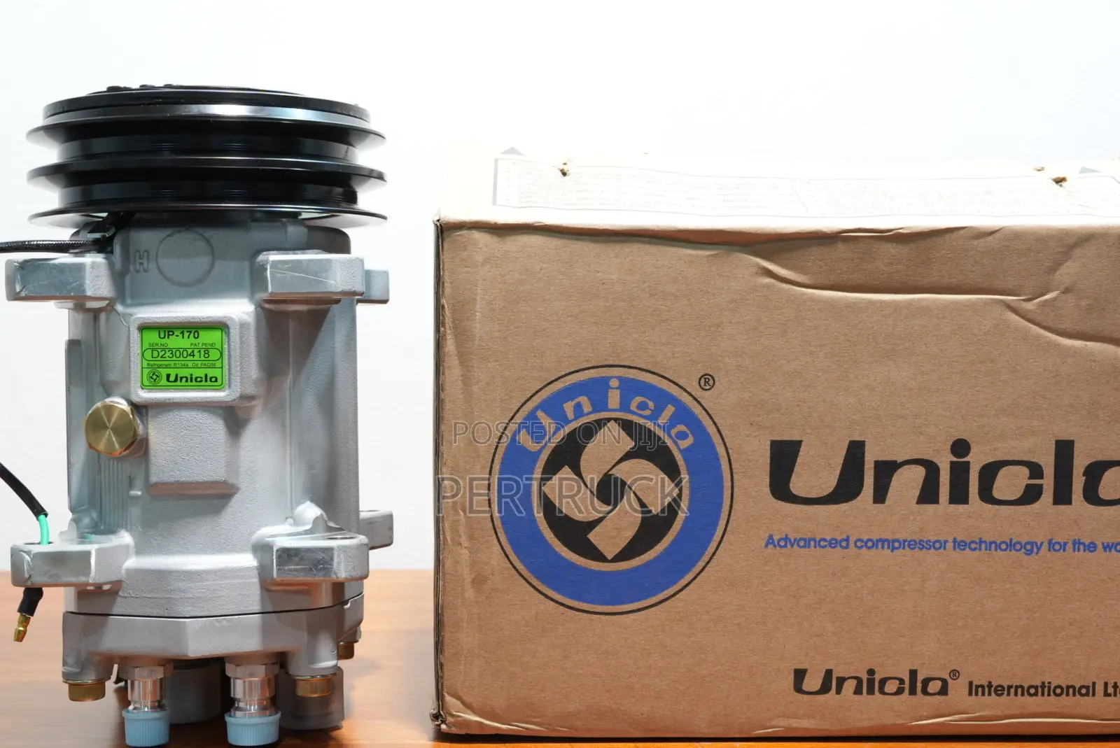 Unicla Up170(21002-10415) 107899 Ac Compressor for Truck Tractor(R134a