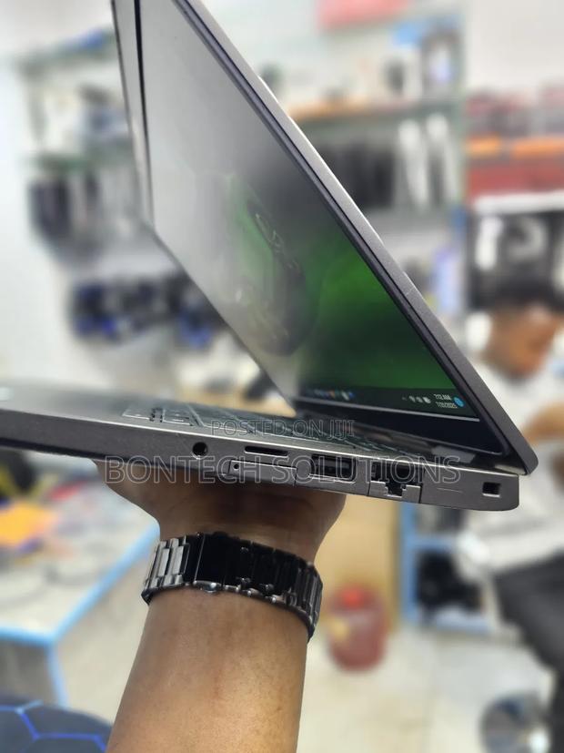 Laptop Dell Latitude 5300 8GB Intel Core I7 SSD 256GB - thumbnail 5