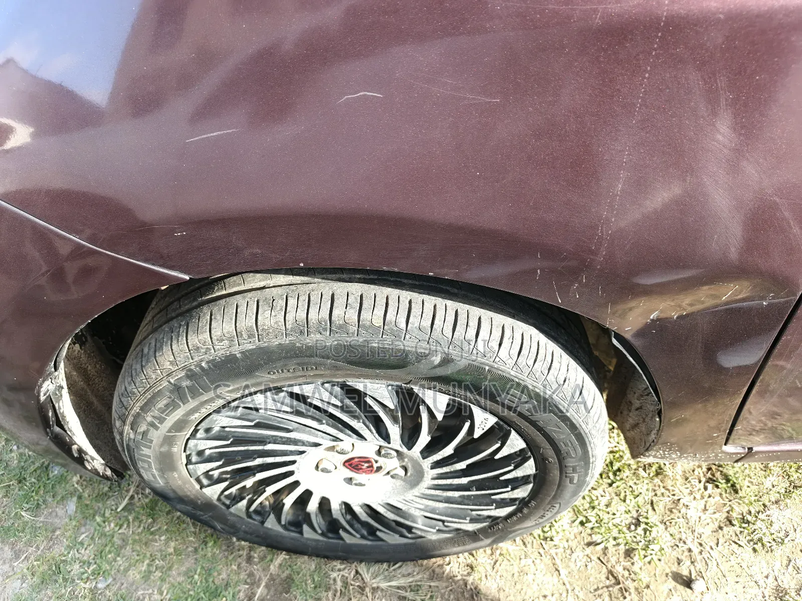 Toyota Ractis 1.5 FWD 2012 Maroon