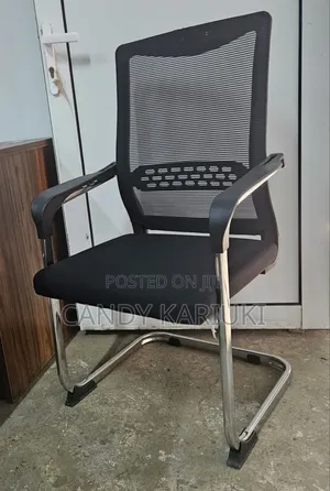 Comfy Visitors Waiting Seat
