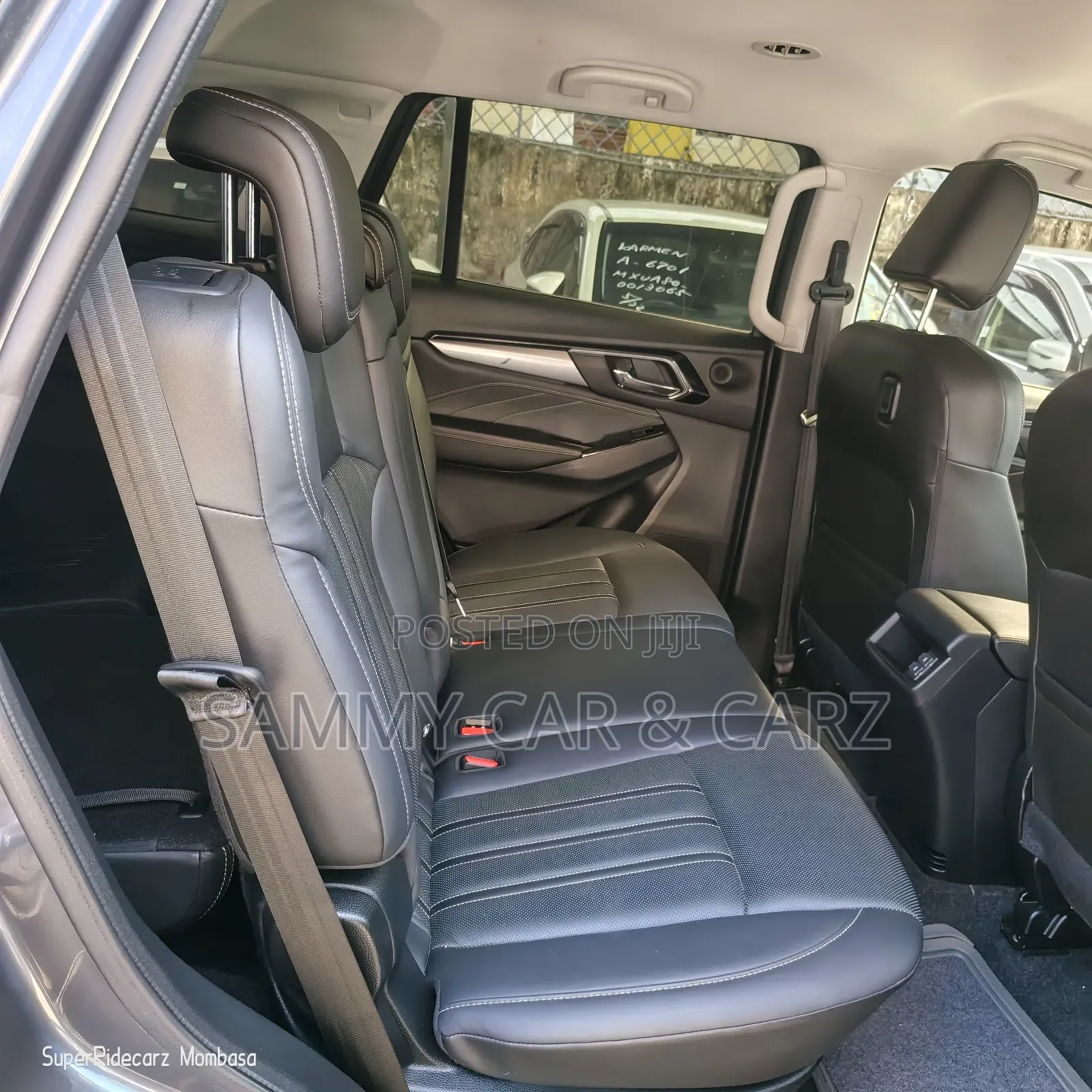 Isuzu MU-X 3.0 Ddi VGS 2021 Gray