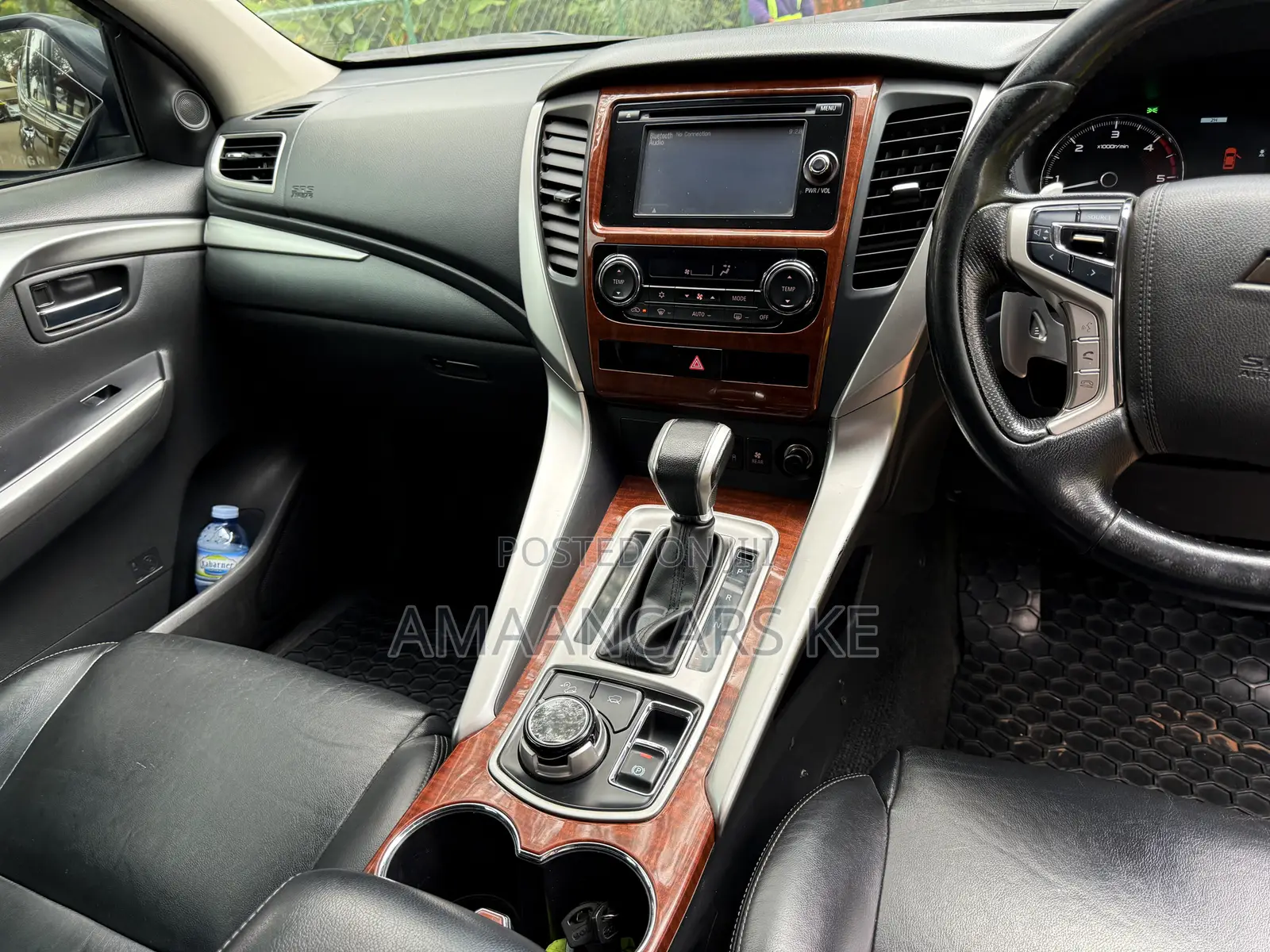 Mitsubishi Pajero Sport Exceed 2016 Blue
