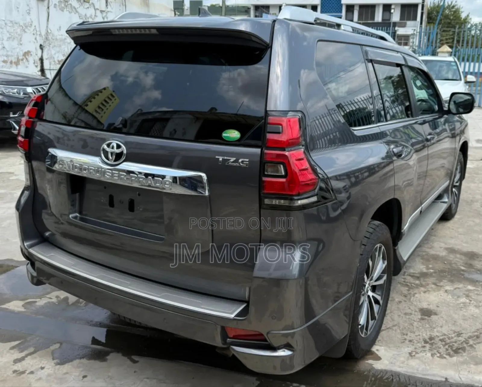 Toyota Land Cruiser Prado 2020 Gray