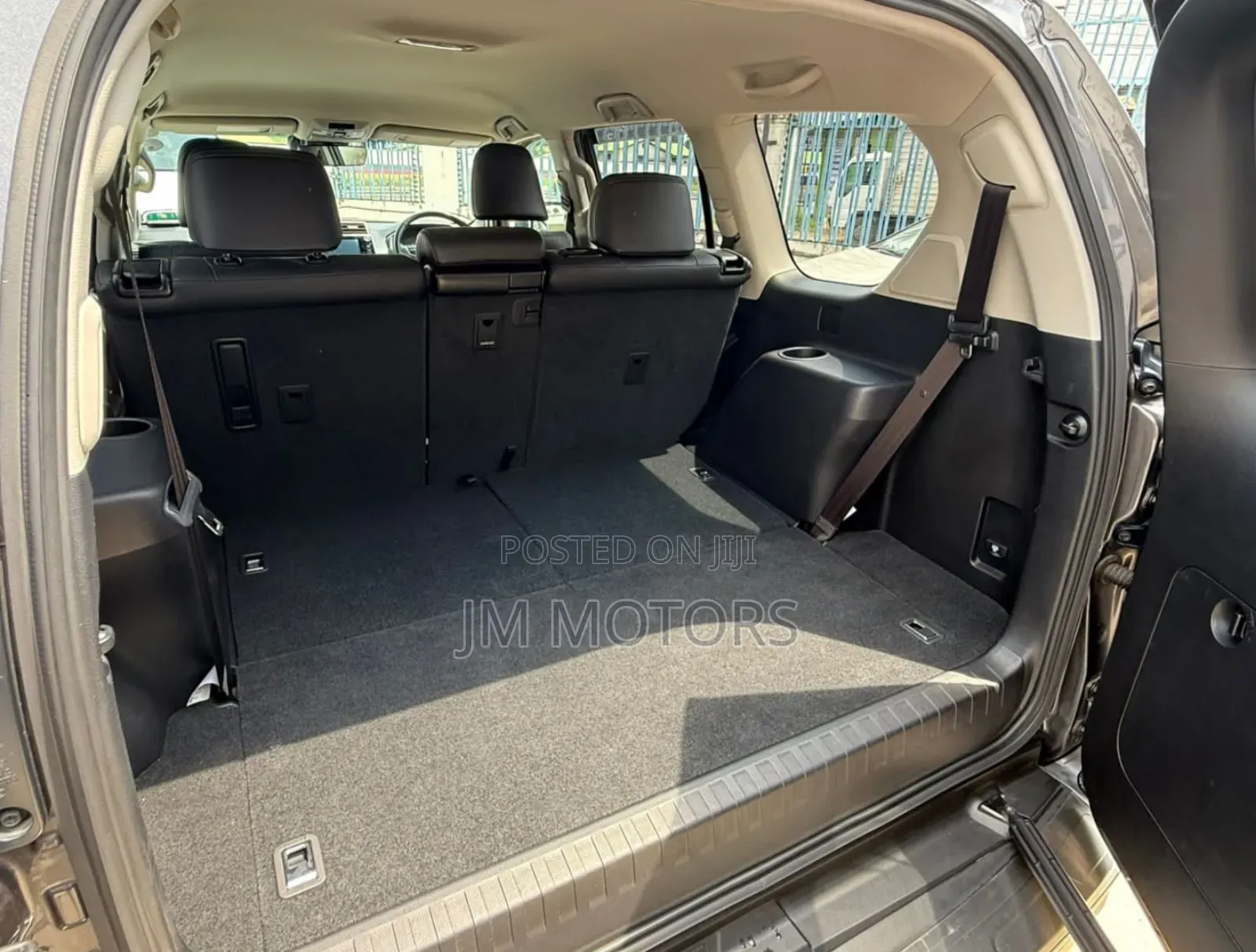 Toyota Land Cruiser Prado 2020 Gray
