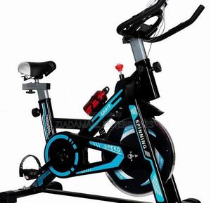Cardio Spin Bike Push Your Limits – Ride in Red or Blue