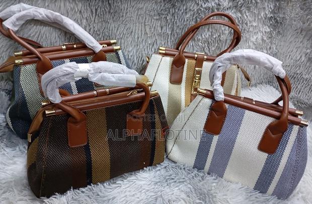 Custom Woman Hand Bags