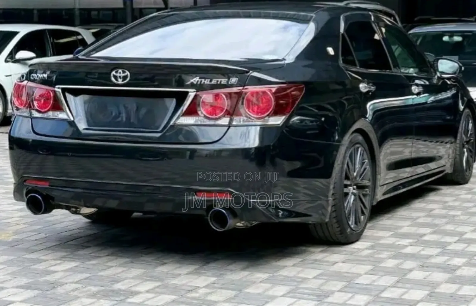 Toyota Crown 2018 Matt Black