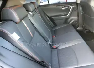 Toyota RAV4 Adventure 2019 Green
